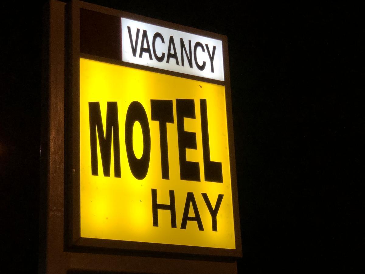 Outback Quarters Motel Hay And Restaurant Eksteriør billede